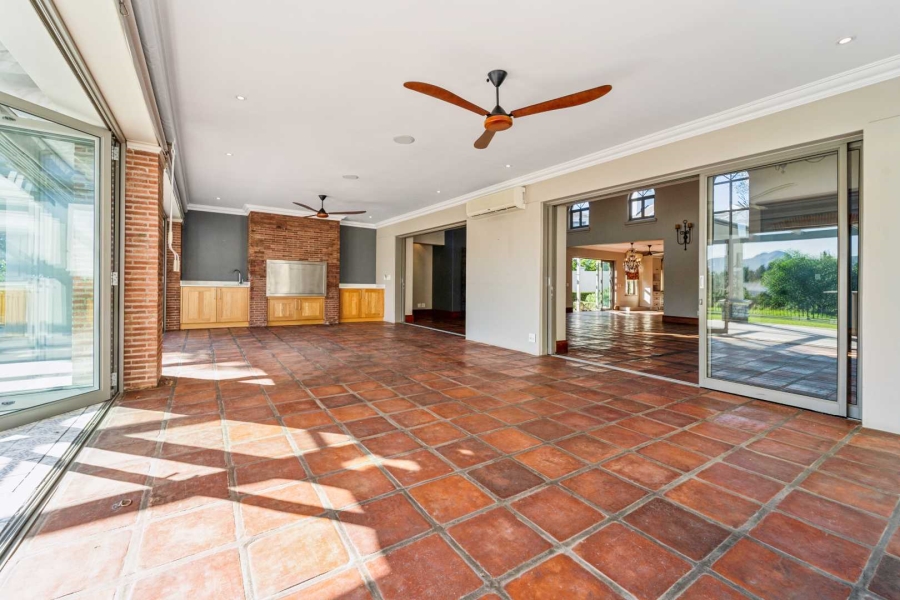 4 Bedroom Property for Sale in Val De Vie Estate Western Cape